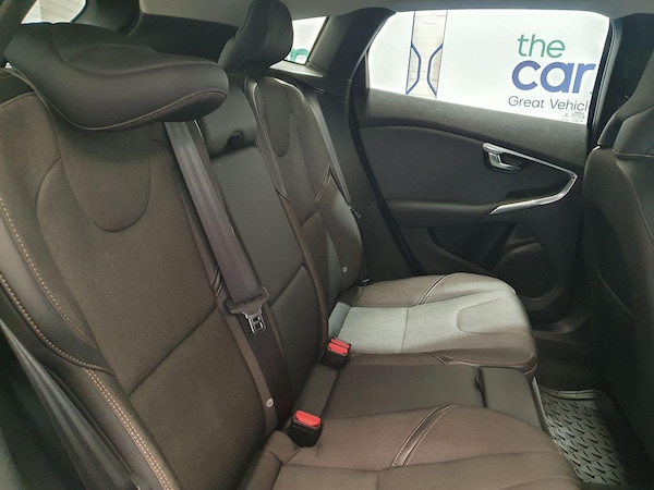 Used Volvo V40 Cross Country 2014 for sale - 75430691: Photo 12