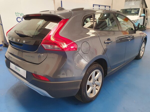 Used Volvo V40 Cross Country 2014 for sale - 75430691: Photo 3