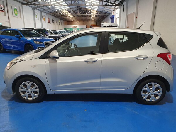 Used Hyundai i10 2014 for sale - 76270725: Photo 6