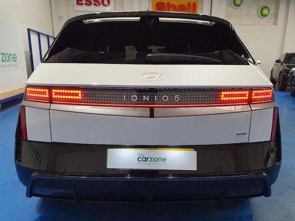 Used Hyundai IONIQ 5 2024 for sale - 76200976: Photo 4
