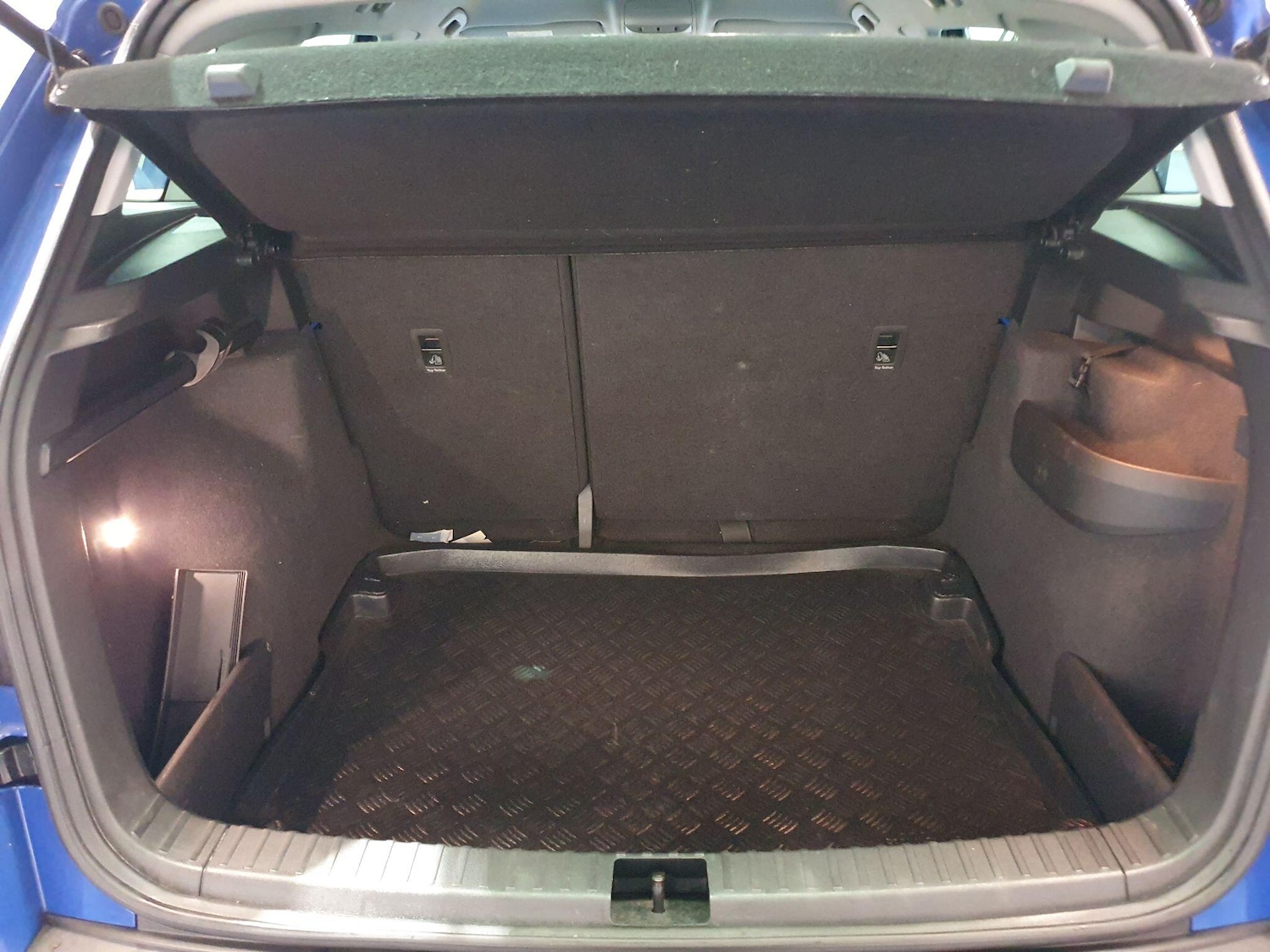 Used Skoda Karoq 2018 for sale - 76965481: Photo 14