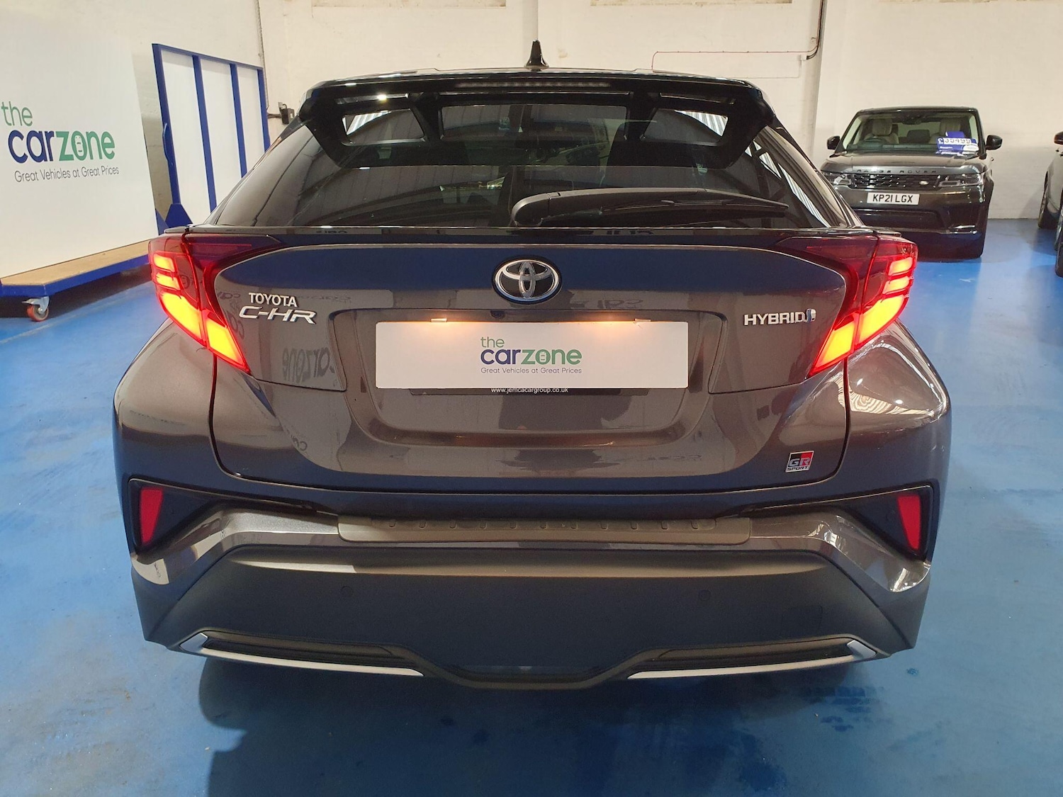 Used Toyota C-HR 2021 for sale - 77066481: Photo 4