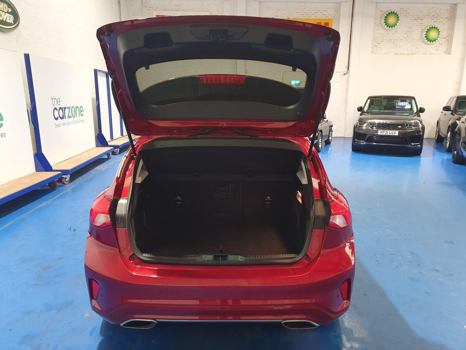 Used Ford Focus 2021 for sale - 77352098: Photo 5