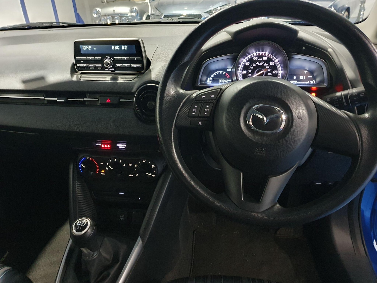 Used Mazda Mazda2 2015 for sale - 77456446: Photo 10