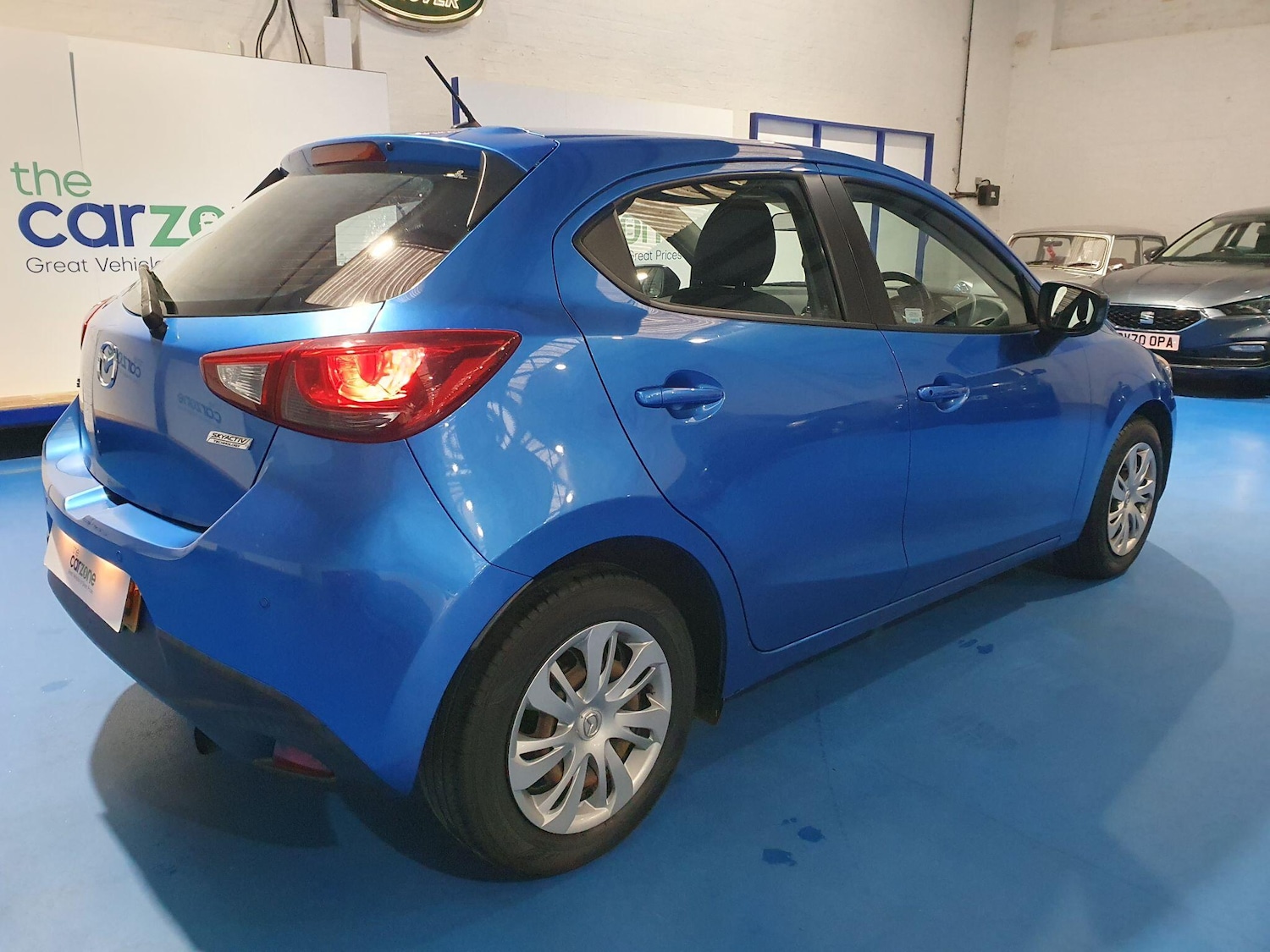 Used Mazda Mazda2 2015 for sale - 77456446: Photo 3