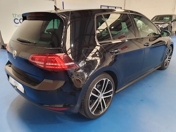 Used Volkswagen Golf 2016 for sale - 75707906: Photo