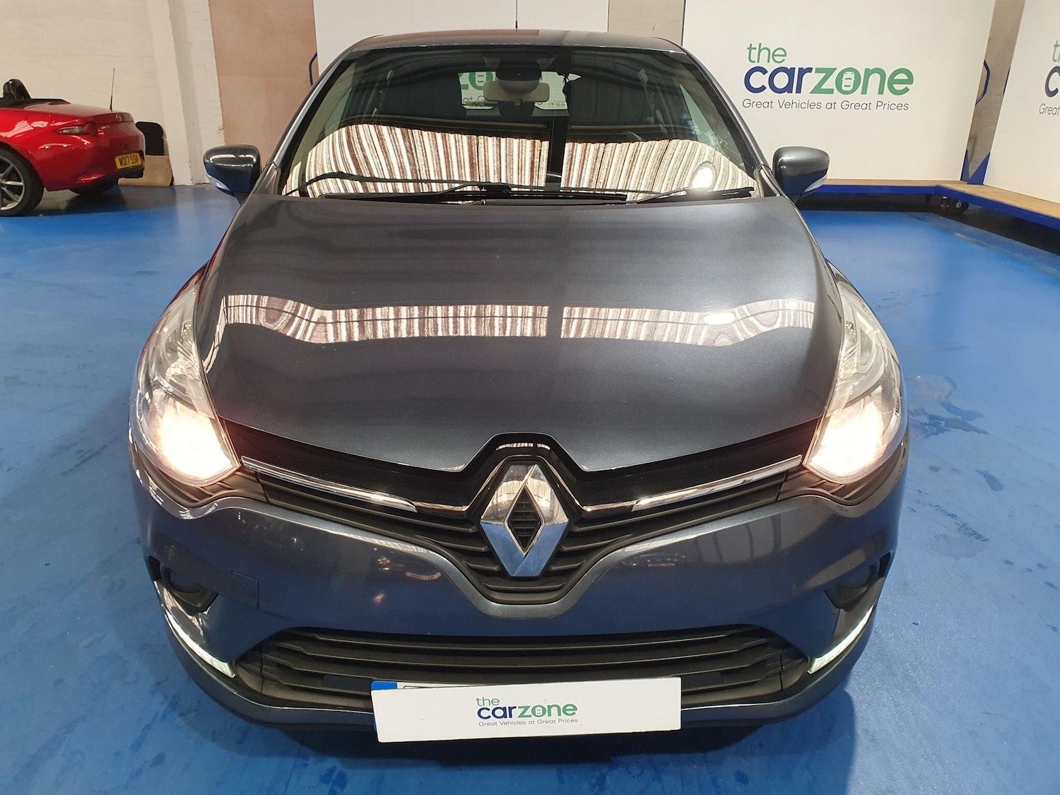 Used Renault Clio 2017 for sale - 77469192: Photo 8