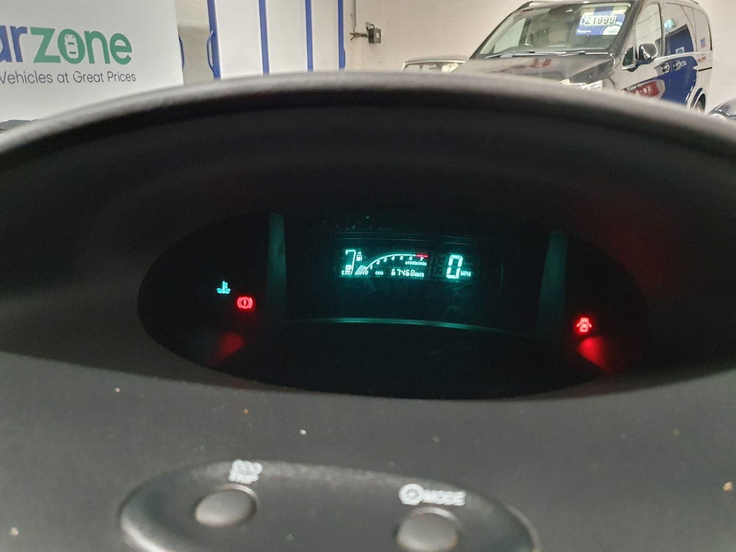 Used Toyota Yaris 2004 for sale - 77216238: Photo 12