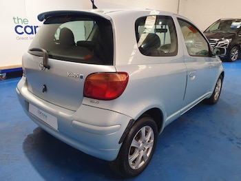 Used Toyota Yaris 2004 for sale - 77216238: Photo