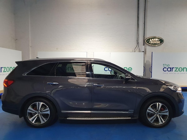Used Kia Sorento 2018 for sale - 76239762: Photo 2