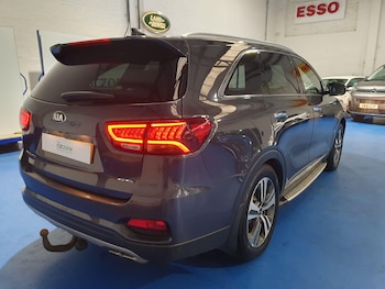 Used Kia Sorento 2018 for sale - 76239762: Photo 3