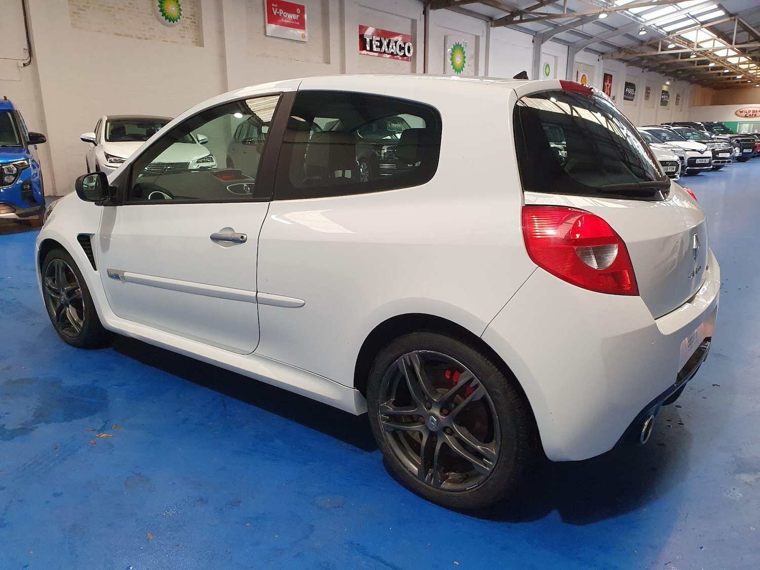 Used Renault Clio 2011 for sale - 76337179: Photo 5