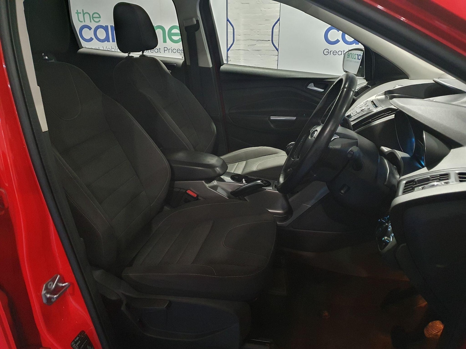 Used Ford Kuga 2014 for sale - 77625012: Photo 9