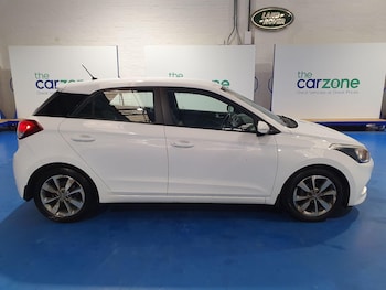 Used Hyundai i20 2016 for sale - 77695746: Photo
