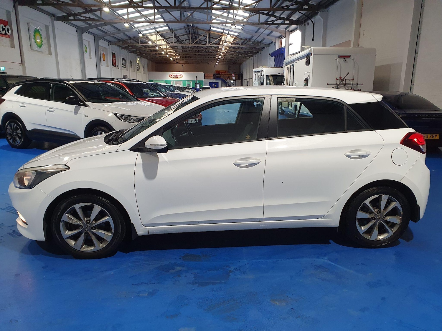 Used Hyundai i20 2016 for sale - 77695746: Photo 8