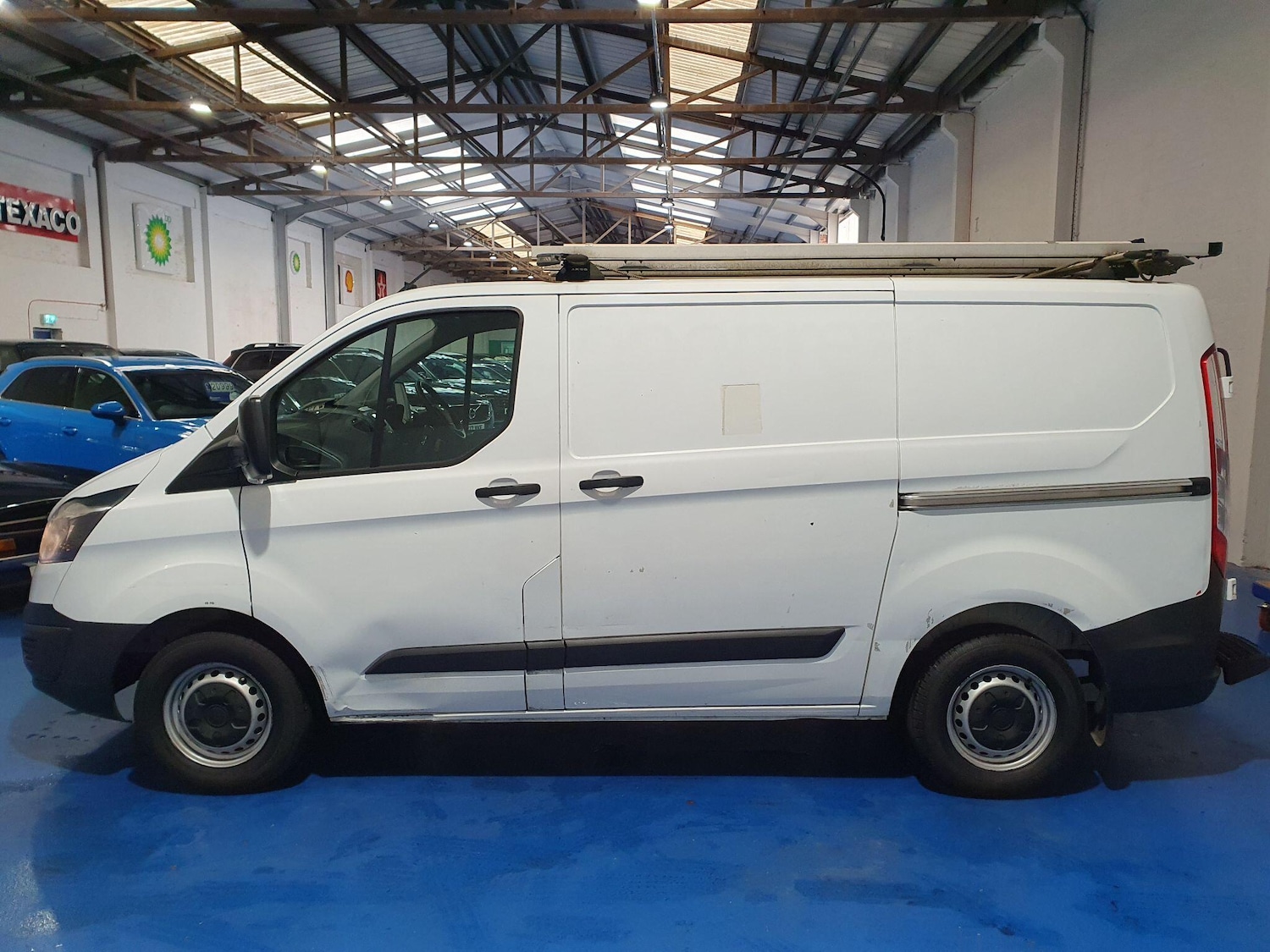 Used Ford Transit Custom 2017 for sale - 76765910: Photo 9