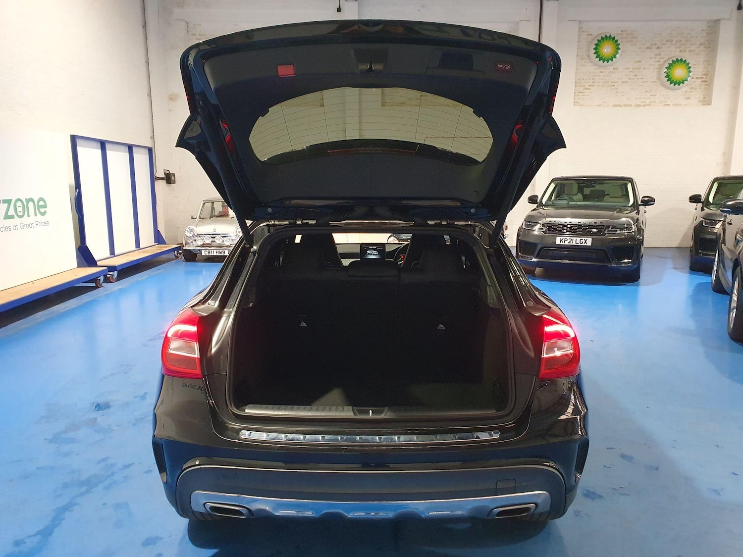 Used Mercedes-Benz GLA 2019 for sale - 77598950: Photo 5