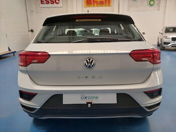 Used Volkswagen T-Roc 2019 for sale - 75145132: Photo