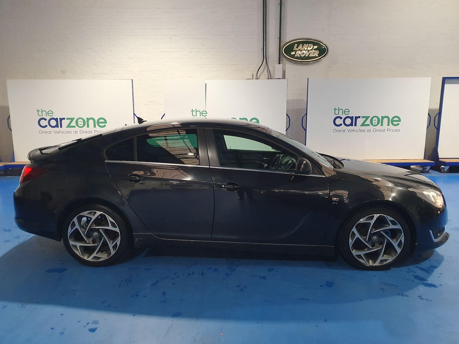 Used Vauxhall Insignia 2014 for sale - 77440300: Photo 2