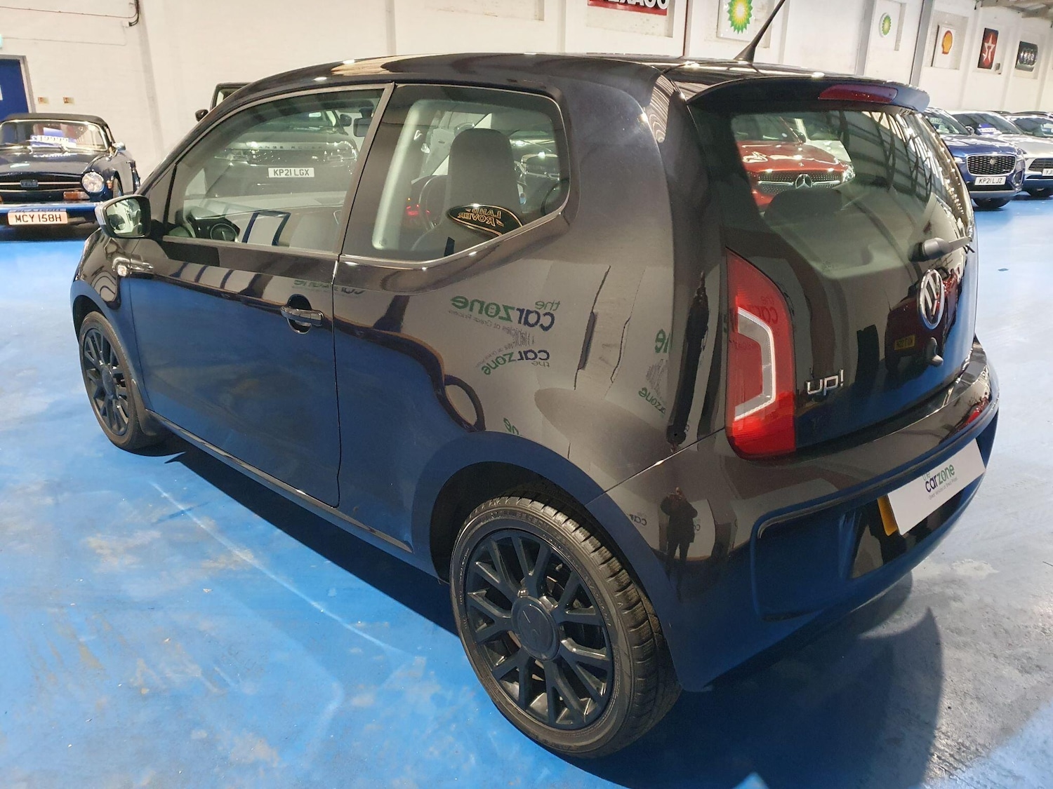 Used Volkswagen up! 2015 for sale - 77344109: Photo 4