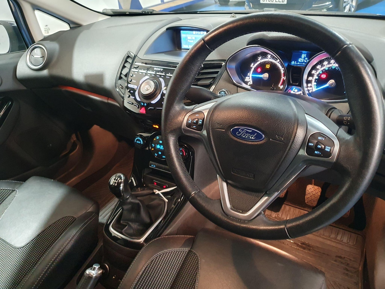 Used Ford Fiesta 2014 for sale - 77109629: Photo 10