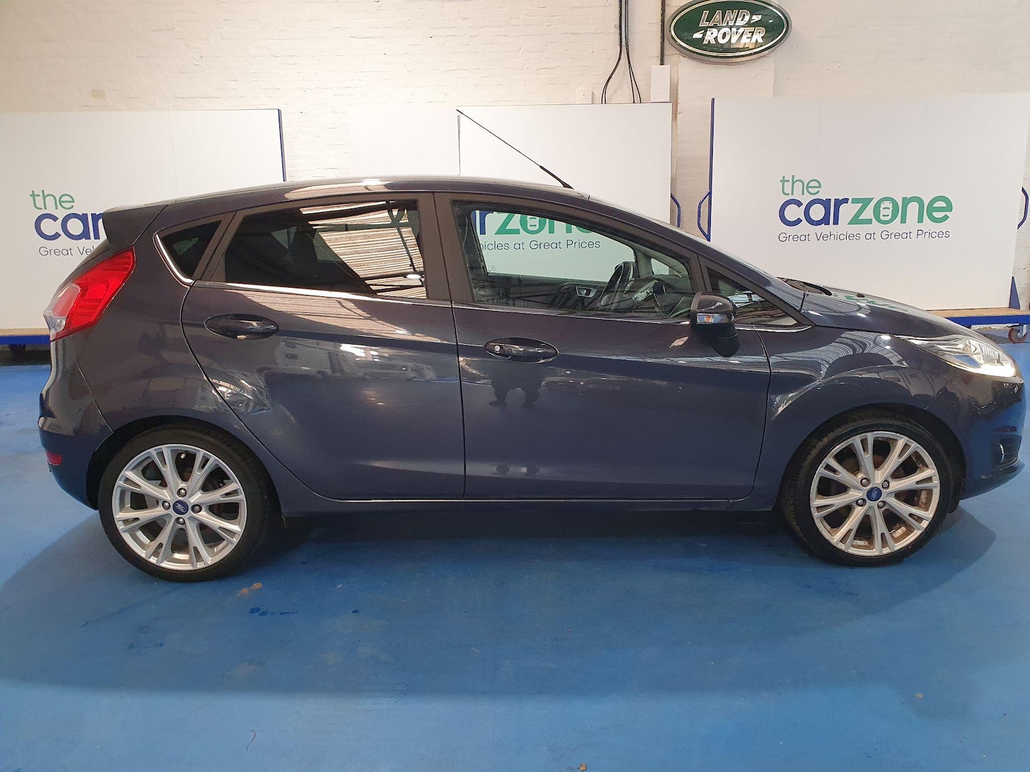 Used Ford Fiesta 2014 for sale - 77109629: Photo 2