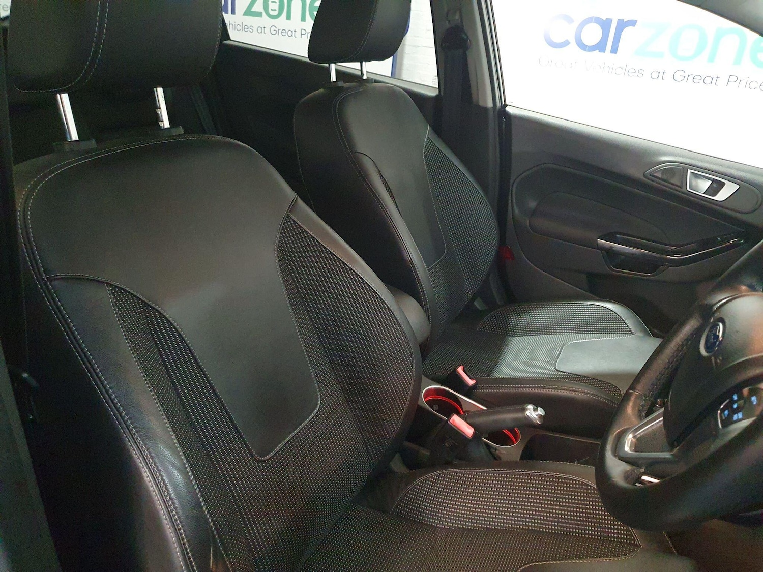 Used Ford Fiesta 2014 for sale - 77109629: Photo 9