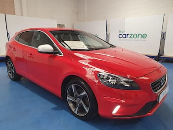 Used Volvo V40 2015 for sale - 79830727: Photo