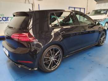 Used Volkswagen Golf 2018 for sale - 75145157: Photo