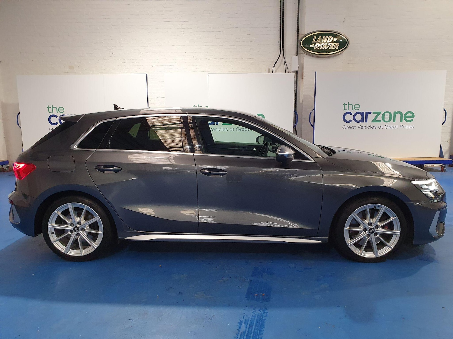 Used Audi S3 2022 for sale - 76337248: Photo 2