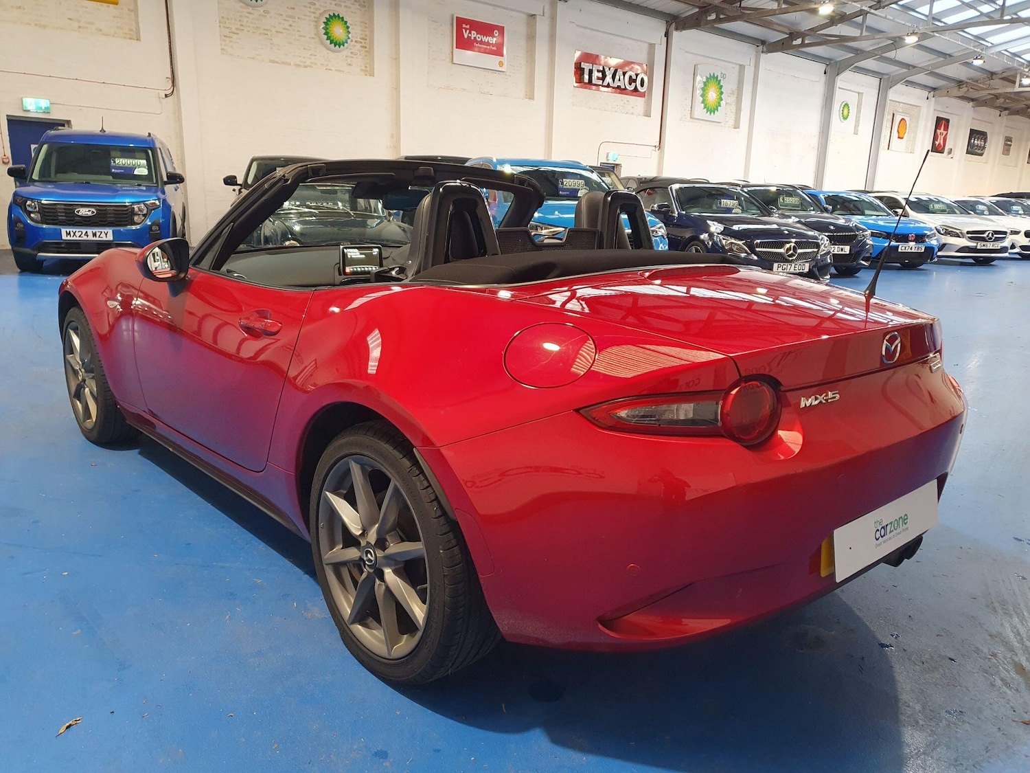 Used Mazda MX-5 2017 for sale - 76992316: Photo 10