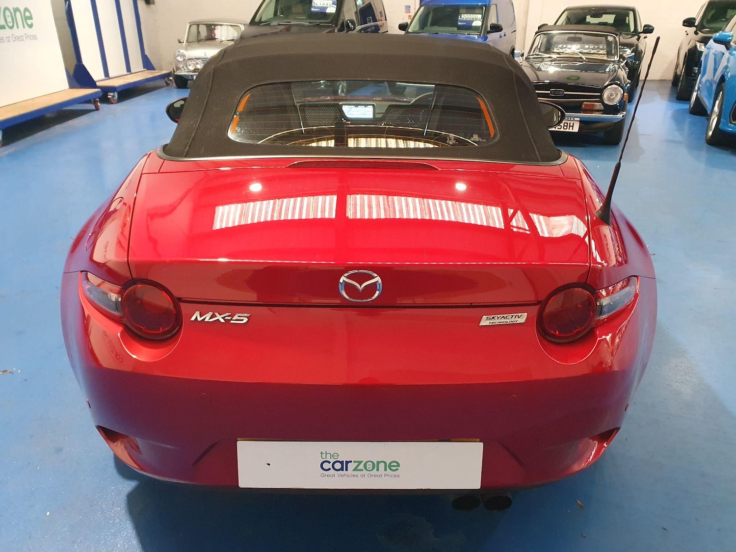 Used Mazda MX-5 2017 for sale - 76992316: Photo 9