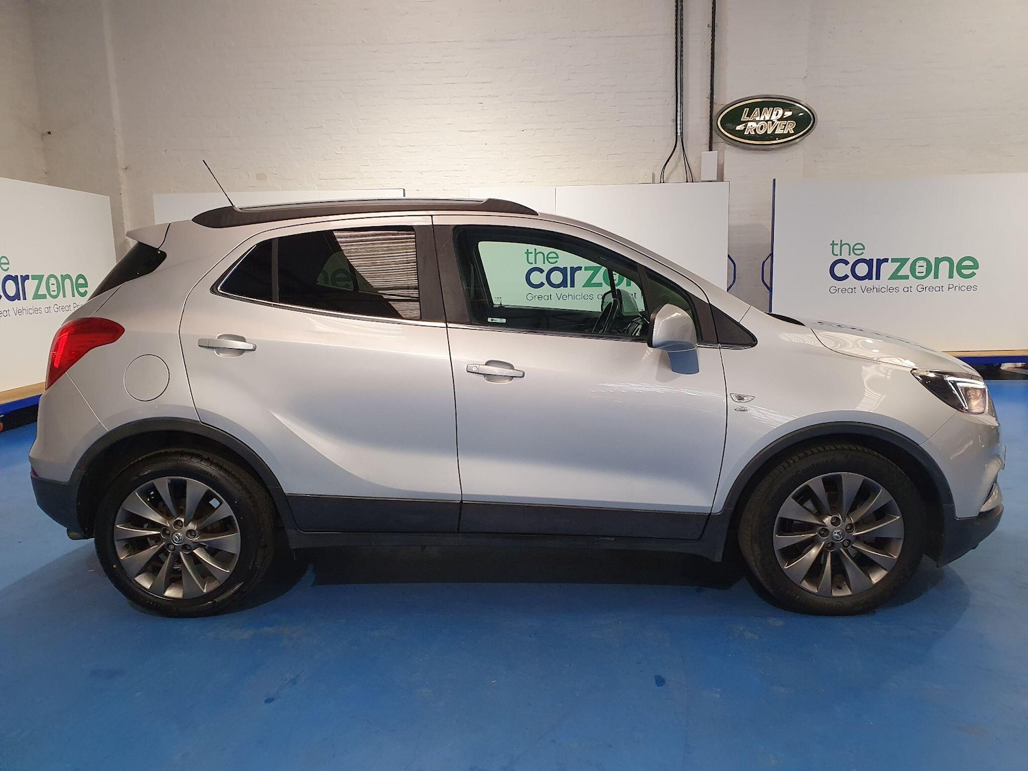 Used Vauxhall Mokka X for sale - 77909729: Photo 2
