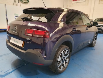 Used Citroen C4 Cactus 2018 for sale - 79553098: Photo