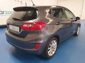 Used Ford Fiesta 2018 for sale - 75928419: Photo