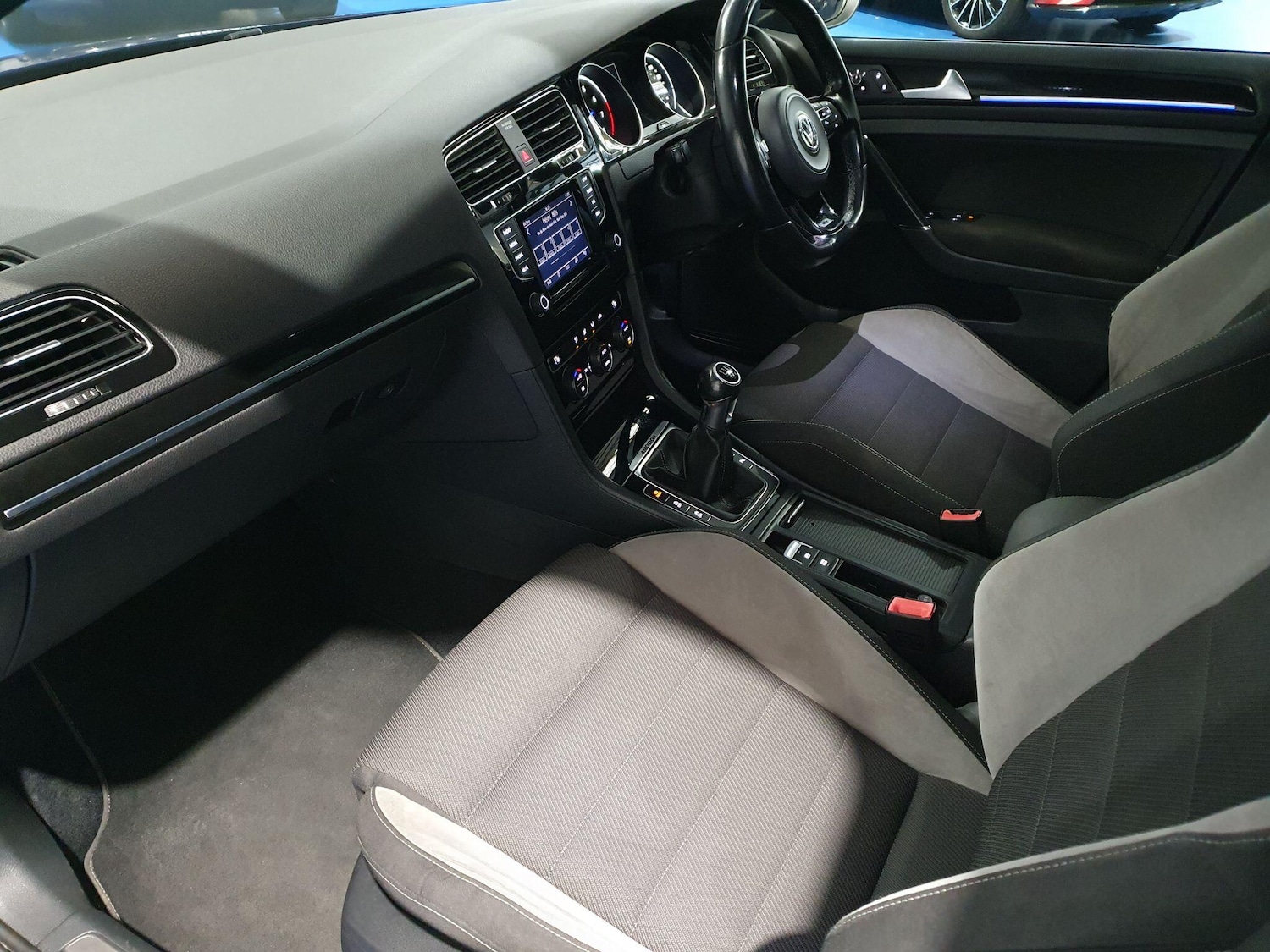 Used Volkswagen Golf 2014 for sale - 77769223: Photo 17