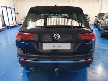 Used Volkswagen Tiguan 2018 for sale - 76898876: Photo