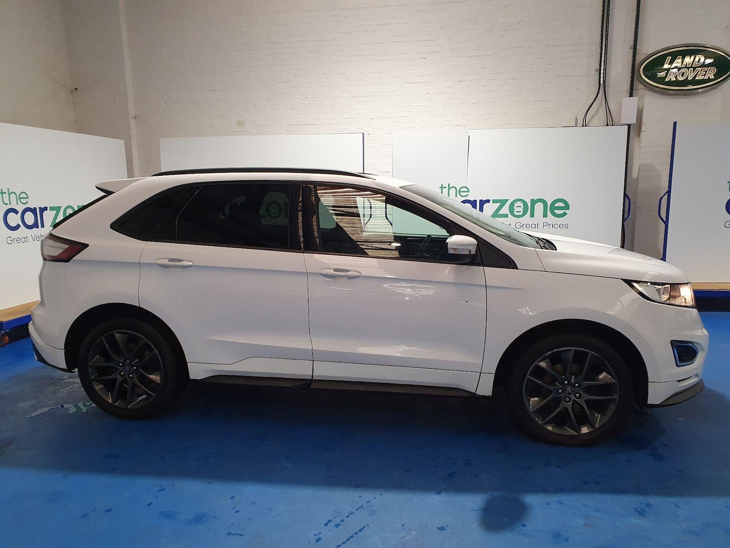 Used Ford Edge 2016 for sale - 77015497: Photo 2