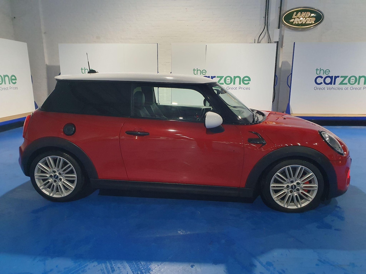 Used MINI Hatch 2016 for sale - 76549209: Photo 2