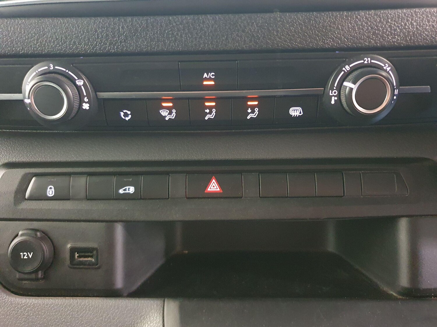 Used Peugeot Expert 2019 for sale - 77993319: Photo 14