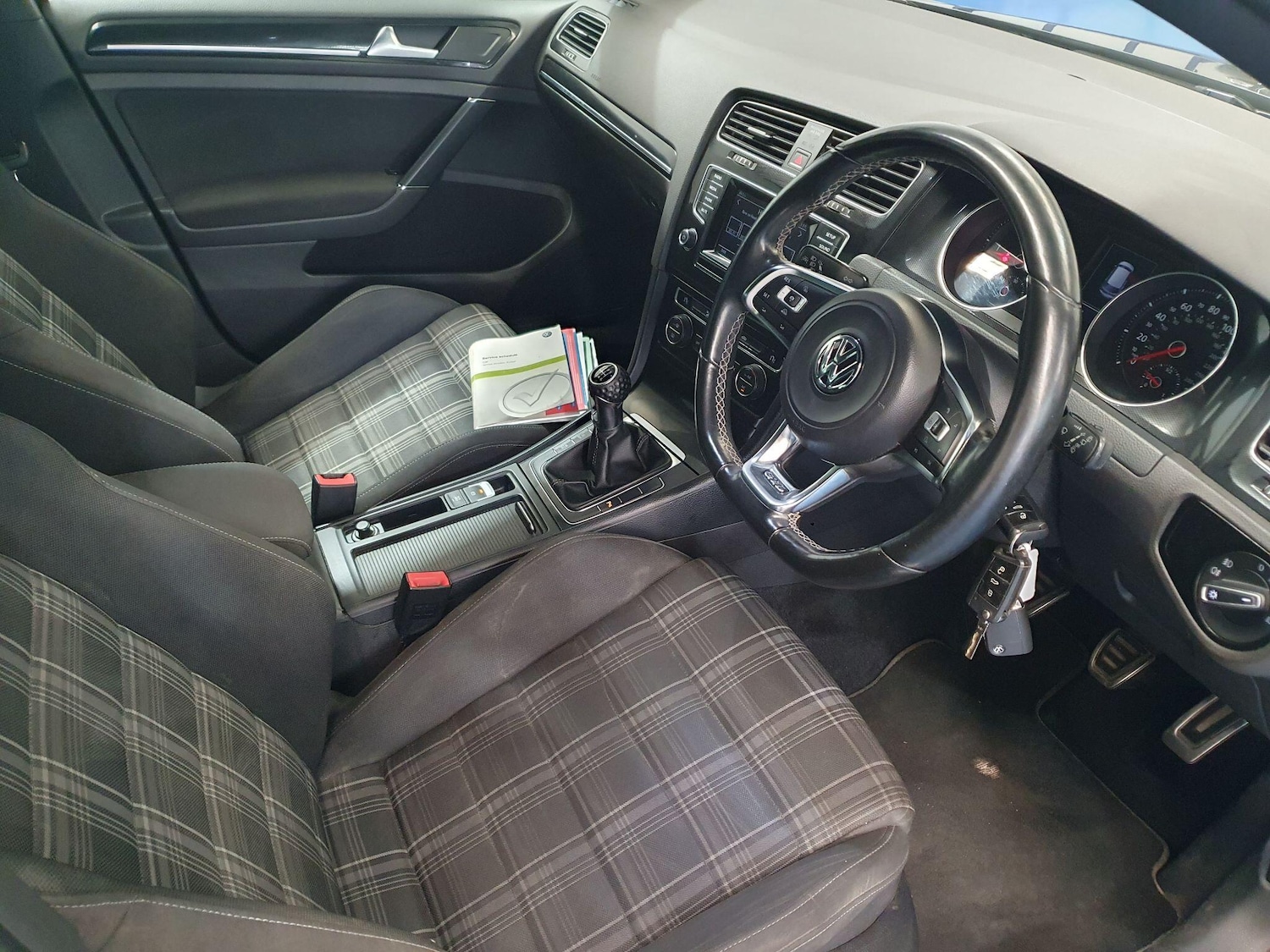 Used Volkswagen Golf for sale - 78184757: Photo 11