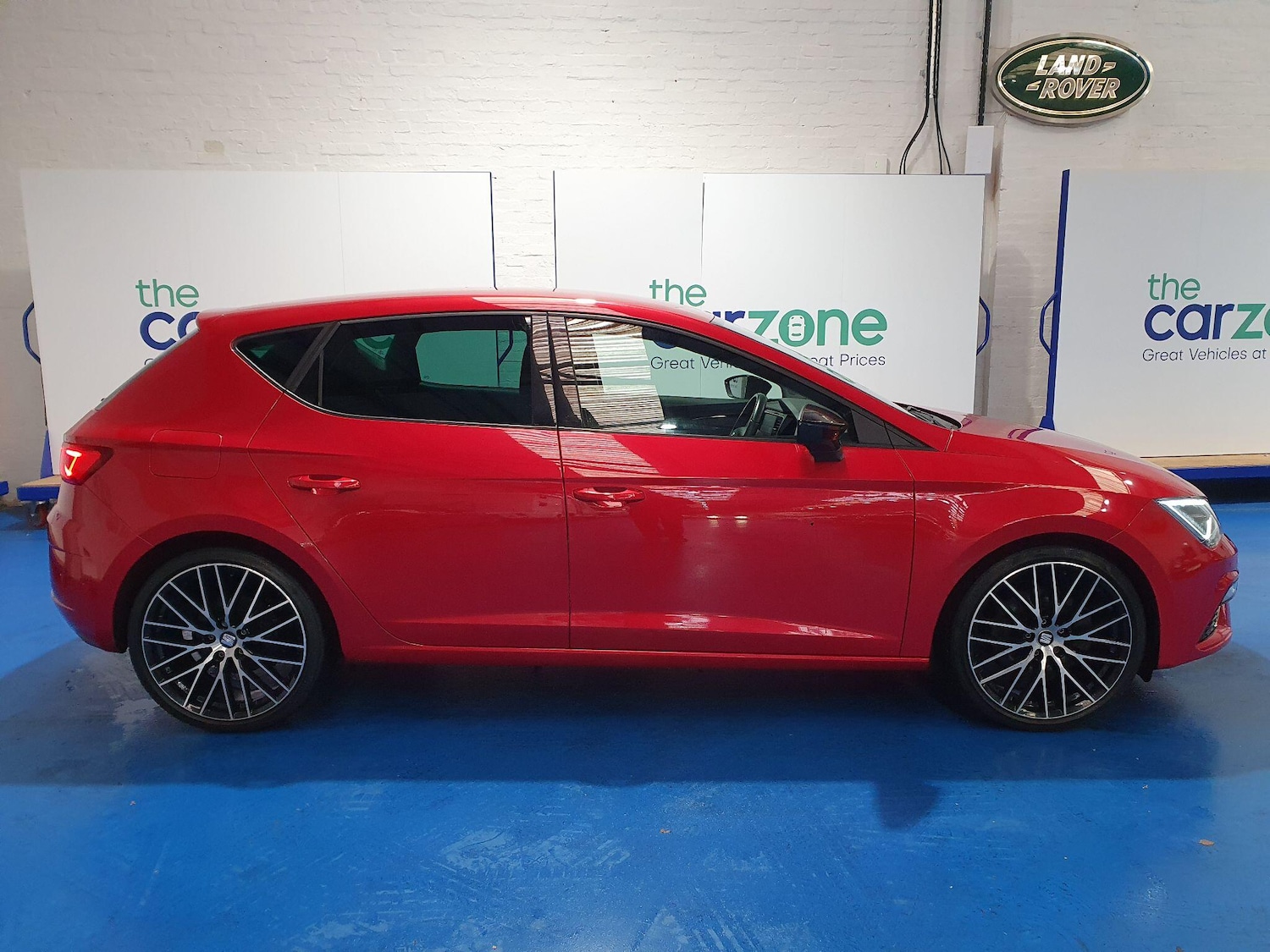 Used SEAT Leon 2019 for sale - 76898859: Photo 2