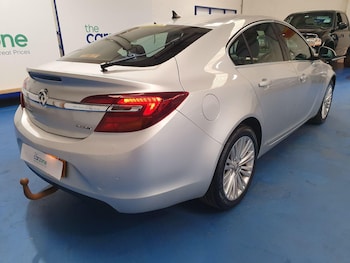 Used Vauxhall Insignia 2015 for sale - 78842473: Photo