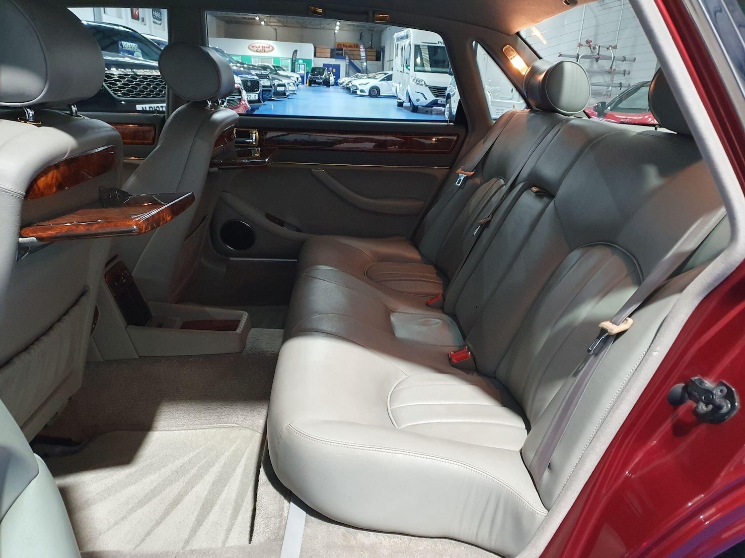 Used Jaguar XJ 2002 for sale - 78100323: Photo 27