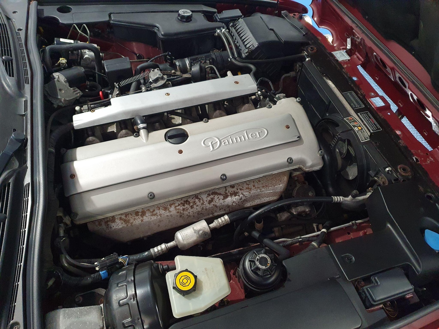 Used Jaguar XJ 2002 for sale - 78100323: Photo 29