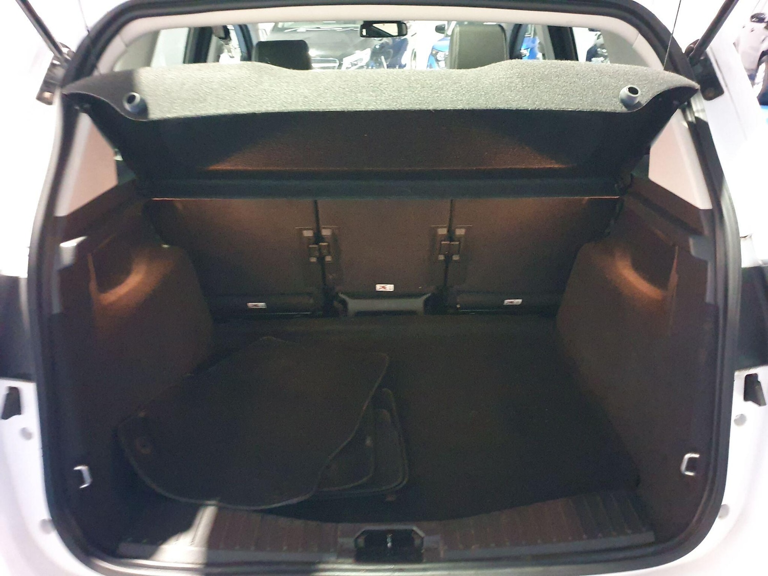 Used Ford C-Max 2015 for sale - 77255260: Photo 15