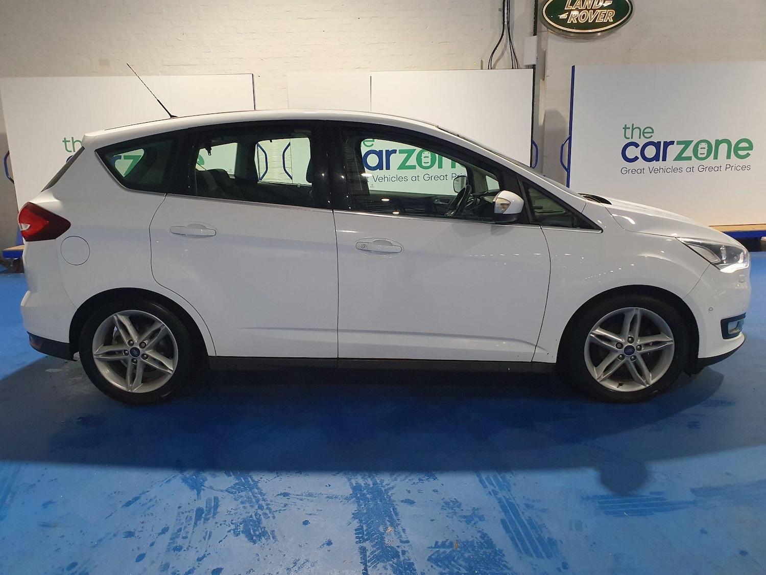 Used Ford C-Max 2015 for sale - 77255260: Photo 2