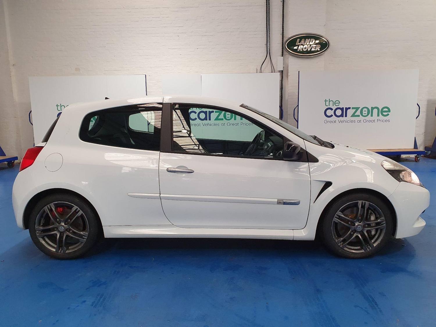 Used Renault Clio 2011 for sale - 77029453: Photo 2