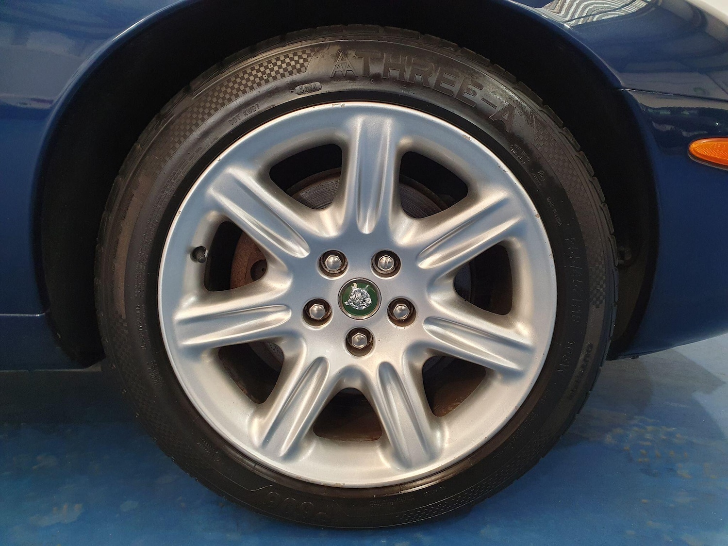 Used Jaguar XK8 1999 for sale - 77351579: Photo 26