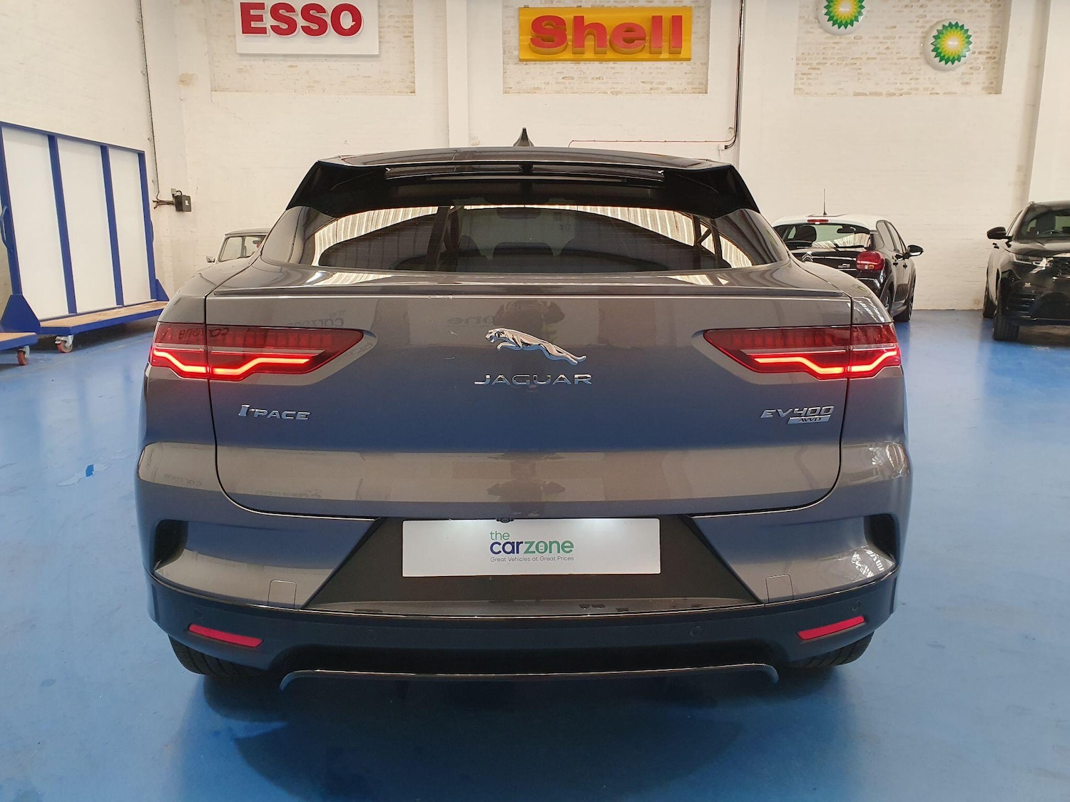 Used Jaguar I-Pace 2020 for sale - 76976297: Photo 4